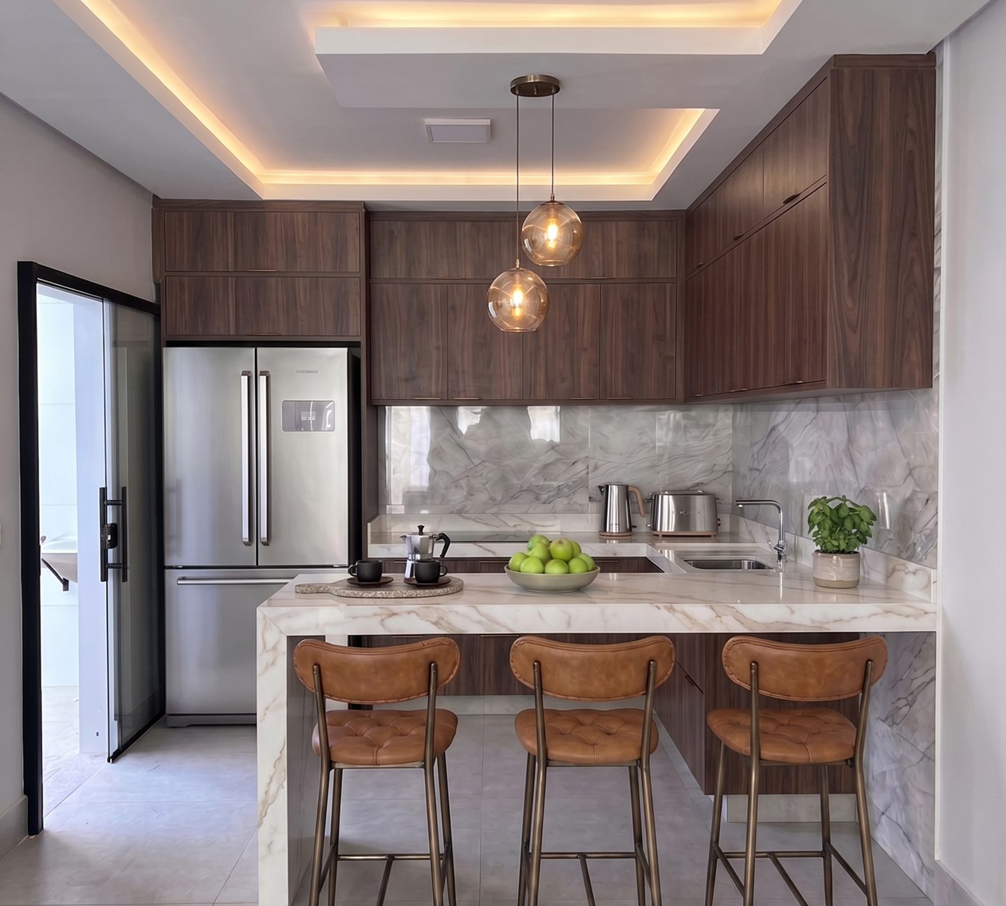 Cozinha com projeto de interiores aplicado